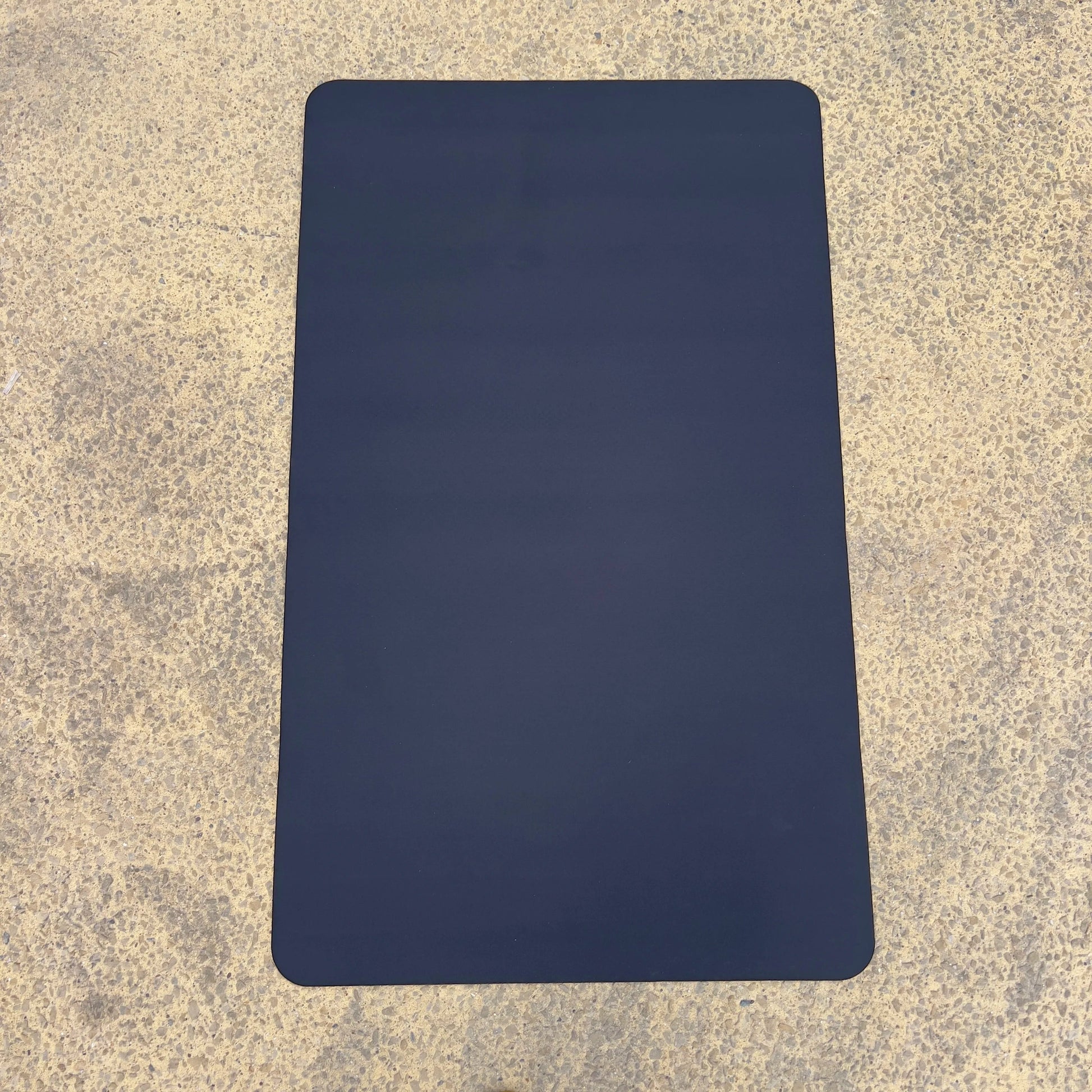 Tapis de corde à sauter SkyJump 150×90 cm – Antidérapant et silencieux Skyjump