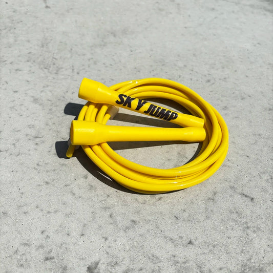 Corde à sauter PVC Golden Spark – Performante, maniable & durable Skyjump